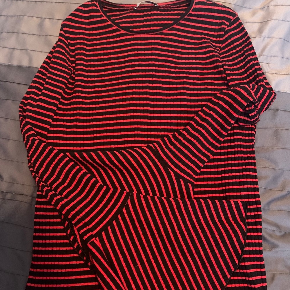 Zara Ribbed Bell Sleeves Top